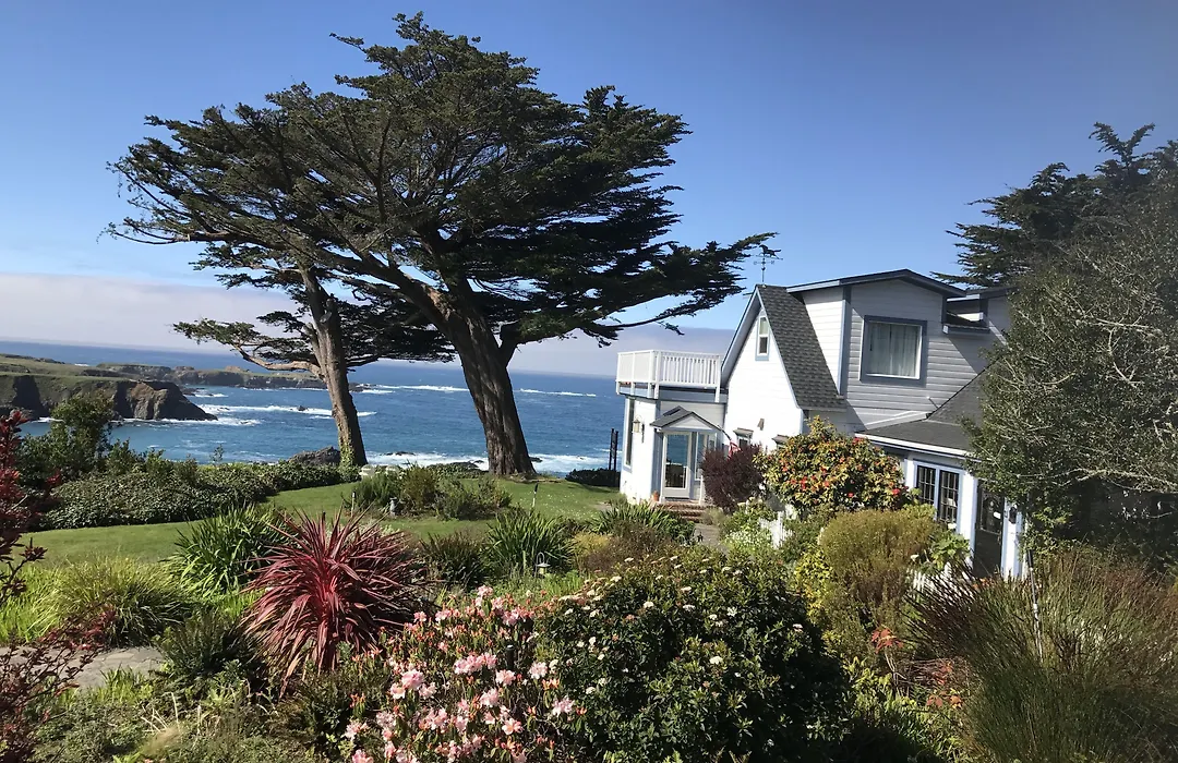 Agate Cove Inn-1